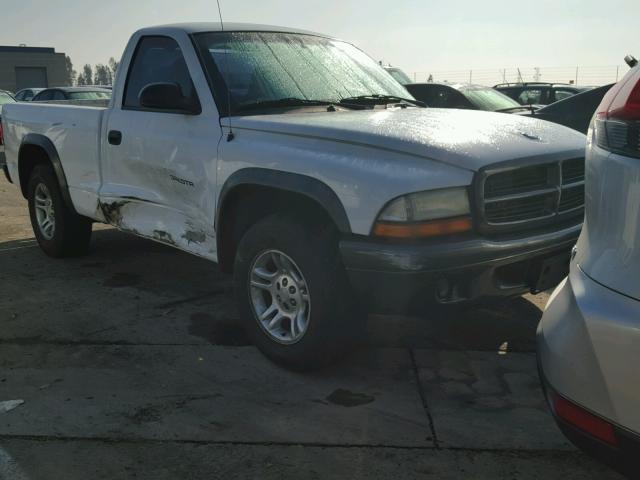 1B7FL16X22S528545 - 2002 DODGE DAKOTA BAS WHITE photo 1