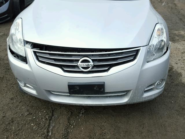 1N4AL2AP5CC228815 - 2012 NISSAN ALTIMA BAS SILVER photo 9