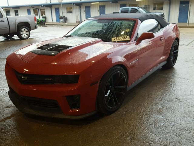 2G1FL3DP1D9800952 - 2013 CHEVROLET CAMARO ZL1 红色 照片 2