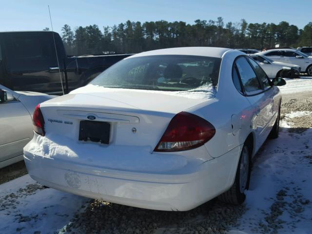 1FAFP55U84G115673 - 2004 FORD TAURUS SES WHITE photo 4