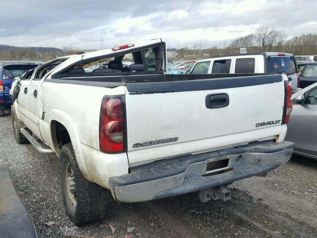 1GCHK23U15F851235 - 2005 CHEVROLET SILVERADO WHITE photo 3