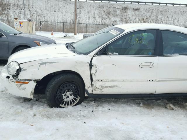 1MEFM50U82A622128 - 2002 MERCURY SABLE GS WHITE photo 9