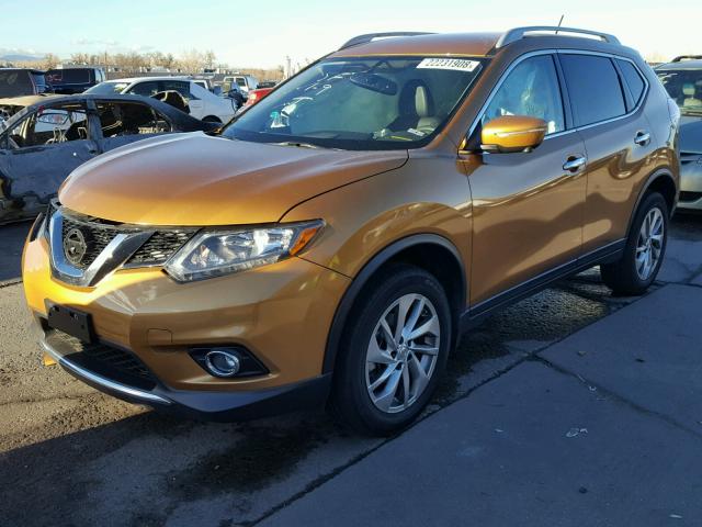 5N1AT2MV2EC778136 - 2014 NISSAN ROGUE S GOLD photo 2