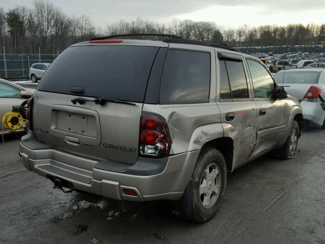 1GNDT13S322464765 - 2002 CHEVROLET TRAILBLAZE TAN photo 4