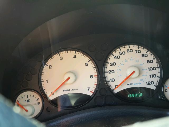 1J4GL48KX3W537568 - 2003 JEEP LIBERTY SP SILVER photo 8