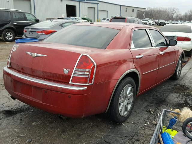 2C3KA63H57H684452 - 2007 CHRYSLER 300C RED photo 4