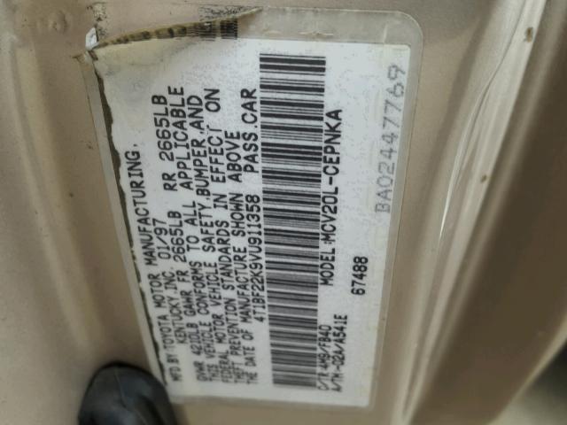 4T1BF22K9VU911358 - 1997 TOYOTA CAMRY CE GOLD photo 10