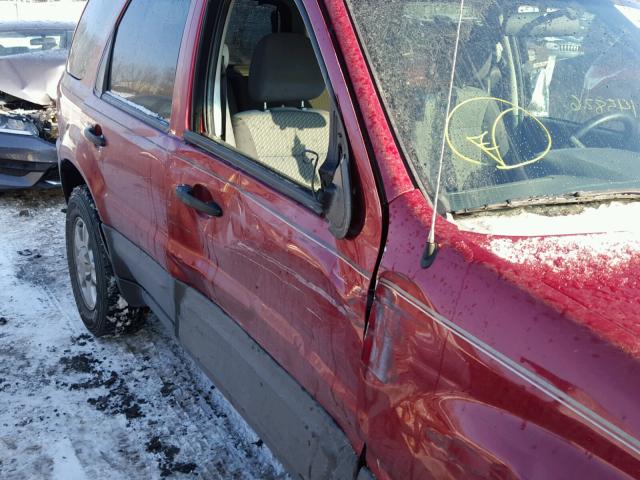 1FMCU03153KC66530 - 2003 FORD ESCAPE XLT RED photo 9