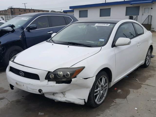 JTKDE167380252889 - 2008 SCION TC WHITE photo 2