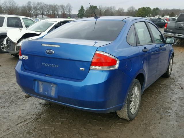 1FAHP3FN0BW147797 - 2011 FORD FOCUS SE BLUE photo 4