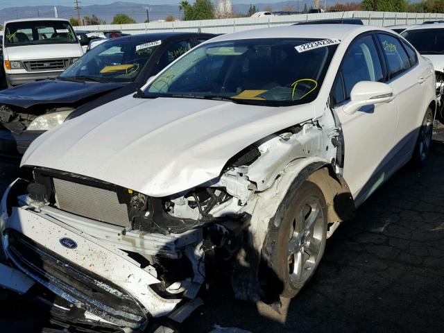 3FA6P0H98FR226343 - 2015 FORD FUSION SE WHITE photo 2