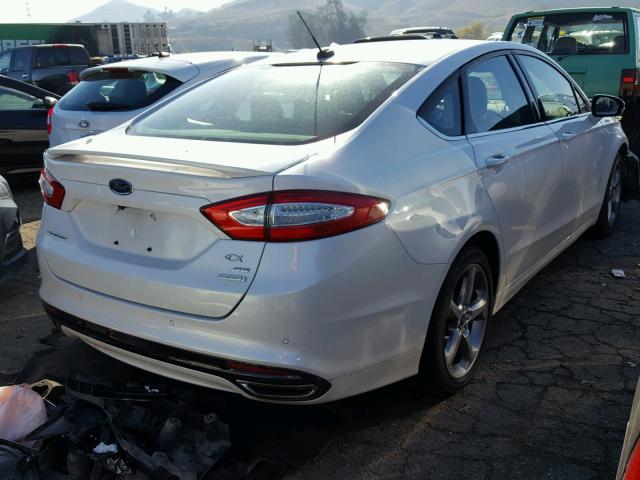 3FA6P0H98FR226343 - 2015 FORD FUSION SE WHITE photo 4