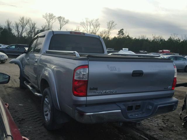 5TBET34186S530460 - 2006 TOYOTA TUNDRA DOU SILVER photo 3