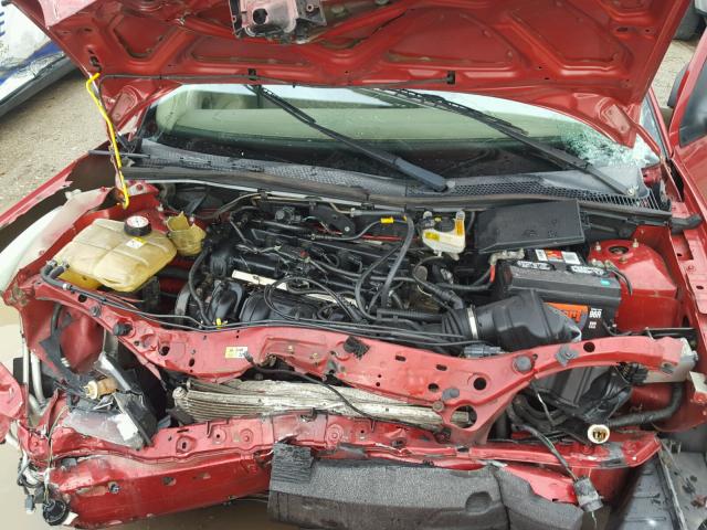 1FAFP34N75W166765 - 2005 FORD FOCUS ZX4 RED photo 7