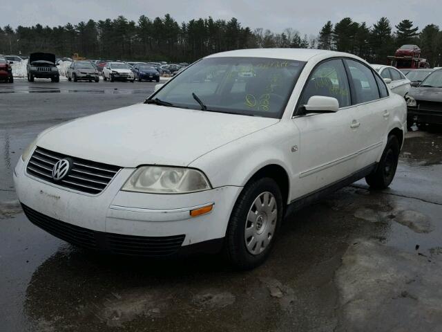 WVWMD63B93P046184 - 2003 VOLKSWAGEN PASSAT GL WHITE photo 2