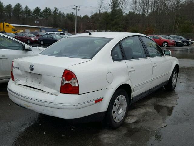 WVWMD63B93P046184 - 2003 VOLKSWAGEN PASSAT GL WHITE photo 4
