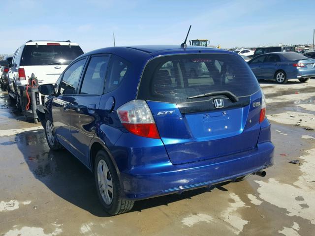 JHMGE88219C001172 - 2009 HONDA FIT BLUE photo 3