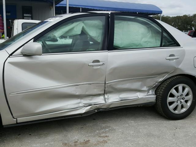 4T1BE30K14U935647 - 2004 TOYOTA CAMRY LE SILVER photo 10