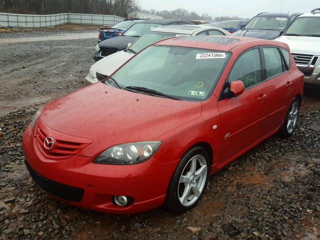 JM1BK343361420203 - 2006 MAZDA 3 HATCHBAC RED photo 2