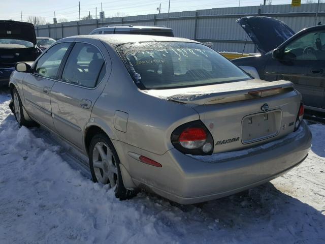 JN1CA31A31T110644 - 2001 NISSAN MAXIMA GXE TAN photo 3