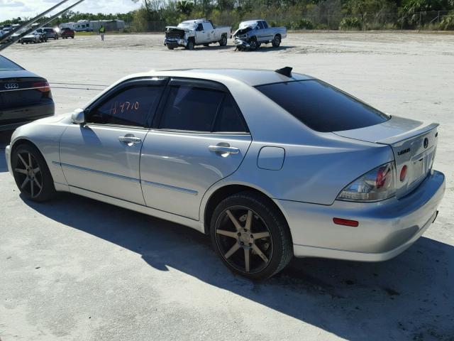 JTHBD192930067061 - 2003 LEXUS IS 300 GRAY photo 3