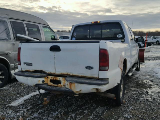 1FTNW21L73EB21379 - 2003 FORD F250 SUPER WHITE photo 4