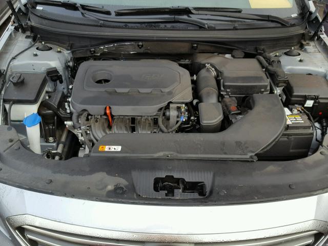 5NPE24AF4HH576862 - 2017 HYUNDAI SONATA SE SILVER photo 7