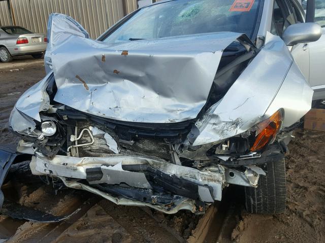 2HGFA16508H304602 - 2008 HONDA CIVIC LX SILVER photo 9