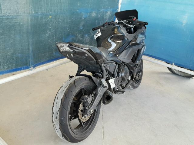 JKAEXEJ10HDA01009 - 2017 KAWASAKI EX650 J შავი ფოტო 4