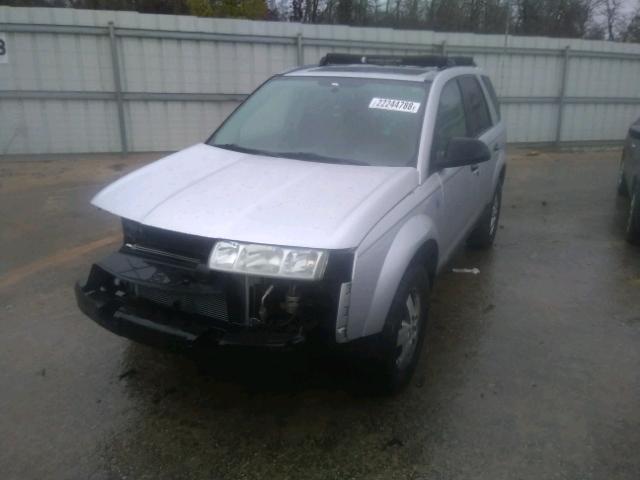 5GZCZ23DX5S858924 - 2005 SATURN VUE SILVER photo 2