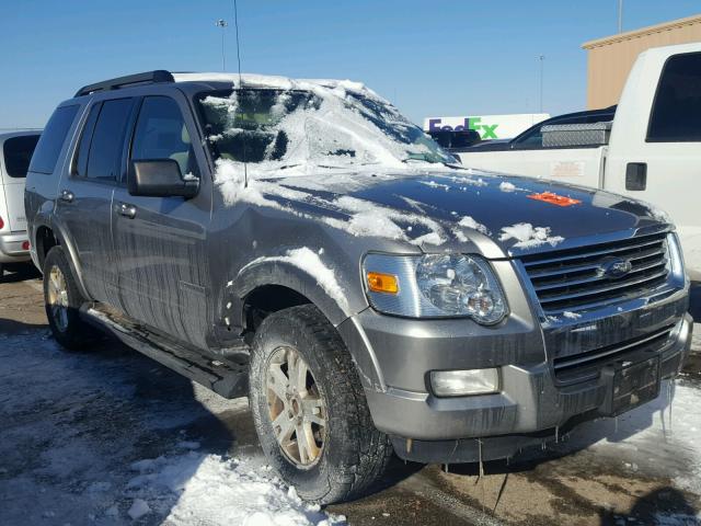 1FMEU73E98UA27384 - 2008 FORD EXPLORER X SILVER photo 1