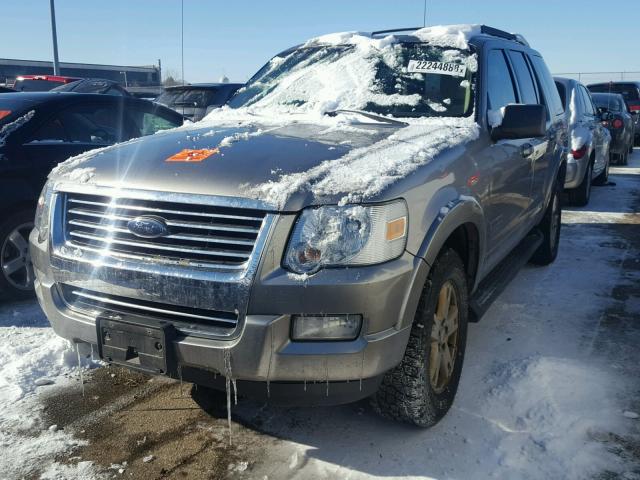 1FMEU73E98UA27384 - 2008 FORD EXPLORER X SILVER photo 2