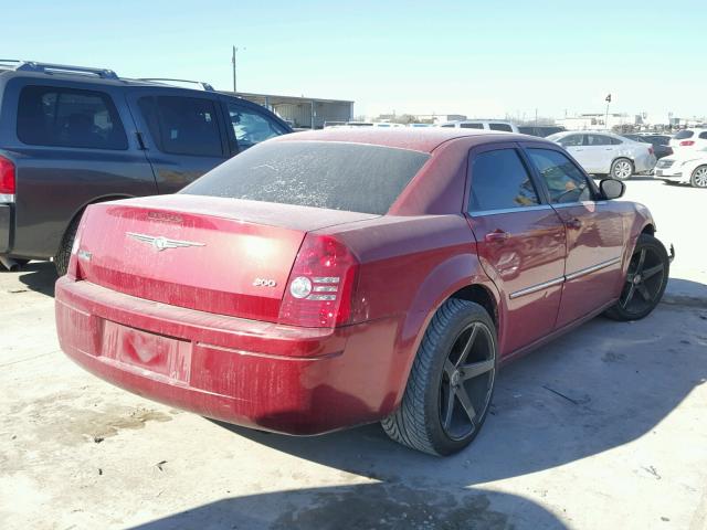 2C3KA43DX9H565591 - 2009 CHRYSLER 300 LX RED photo 4