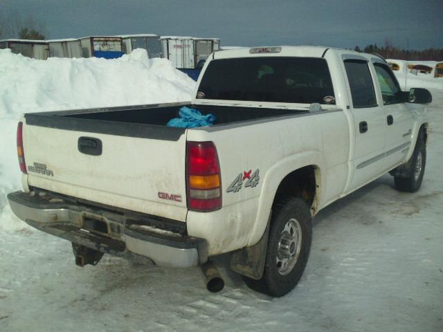 1GTHK23153F133206 - 2003 GMC SIERRA K25 WHITE photo 4