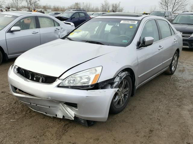 1HGCM56896A116748 - 2006 HONDA ACCORD EX SILVER photo 2