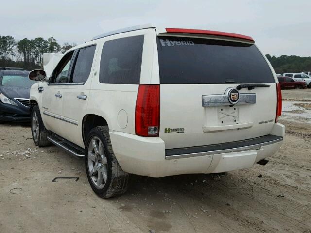 1GYFC43559R129001 - 2009 CADILLAC ESCALADE H WHITE photo 3