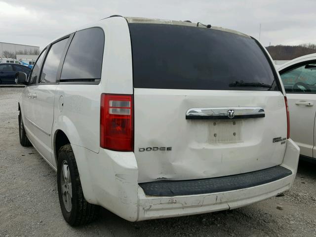 2D4RN5D13AR341766 - 2010 DODGE GRAND CARA WHITE photo 3