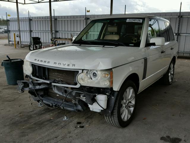 SALME15416A223017 - 2006 LAND ROVER RANGE ROVE WHITE photo 2