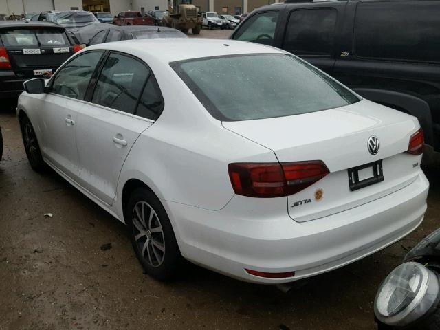 3VW2B7AJ3HM291117 - 2017 VOLKSWAGEN JETTA S 白色 照片 3