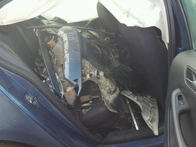 3VW2K7AJ8FM351986 - 2015 VOLKSWAGEN JETTA BASE ლურჯი ფოტო 6