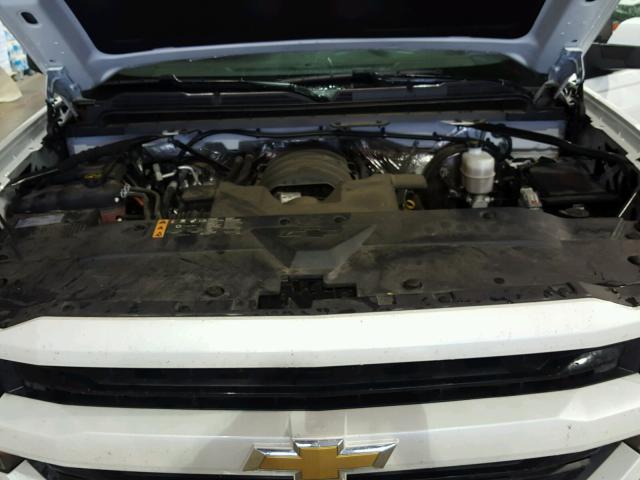 3GCUKREC6HG110058 - 2017 CHEVROLET SILVERADO WHITE photo 7