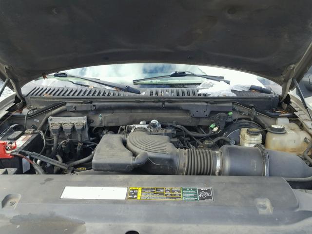 1FMRU15W04LB72219 - 2004 FORD EXPEDITION GOLD photo 7