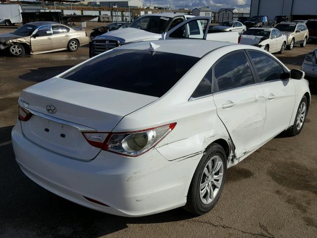 5NPEB4AC2BH154599 - 2011 HYUNDAI SONATA GLS WHITE photo 4