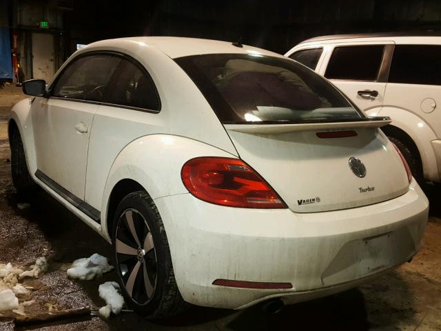 3VWVA7AT5CM640854 - 2012 VOLKSWAGEN BEETLE TUR WHITE photo 3