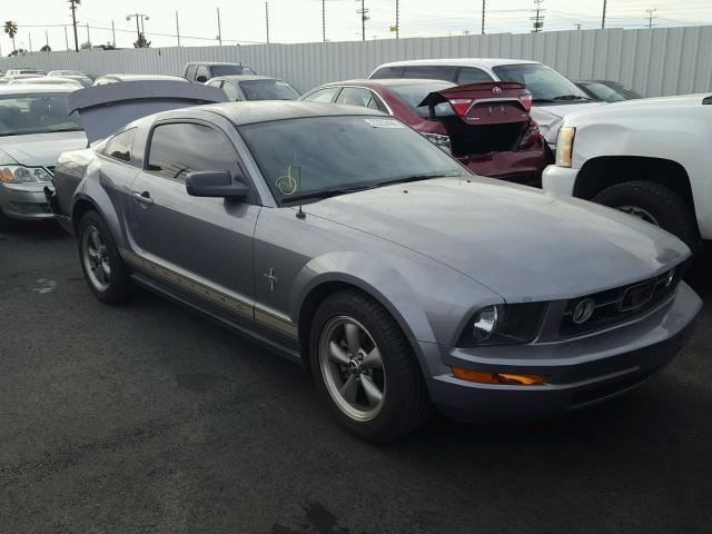 1ZVFT80N665176765 - 2006 FORD MUSTANG CHARCOAL photo 1