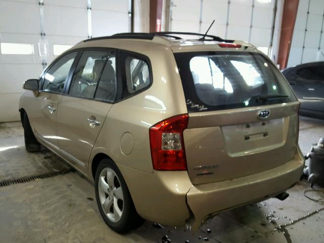 KNAFG526X77120889 - 2007 KIA RONDO LX BEIGE photo 3