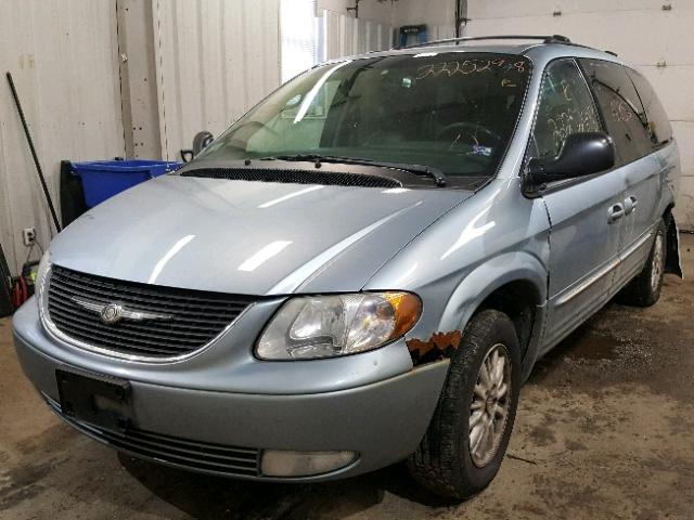 2C8GT54L04R578486 - 2004 CHRYSLER TOWN & COU SILVER photo 2