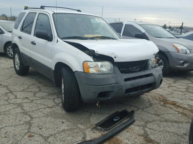 1FMYU93144DA10962 - 2004 FORD ESCAPE XLT WHITE photo 1