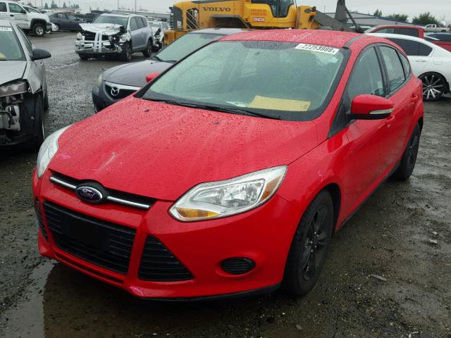 1FADP3K21EL272789 - 2014 FORD FOCUS SE RED photo 2