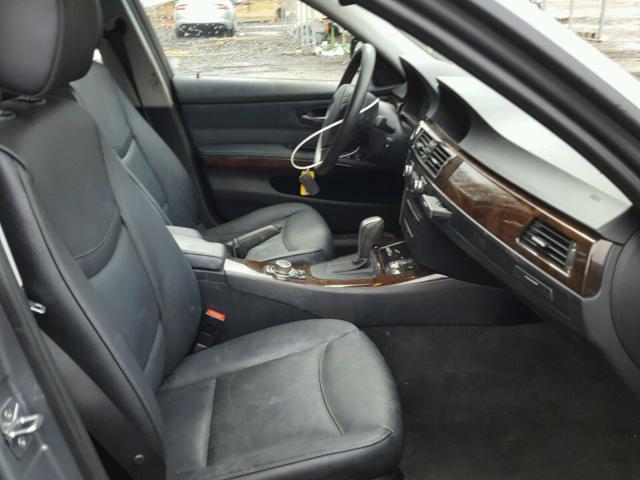 WBAPK5C54BA658735 - 2011 BMW 328 XI SUL GRAY photo 5